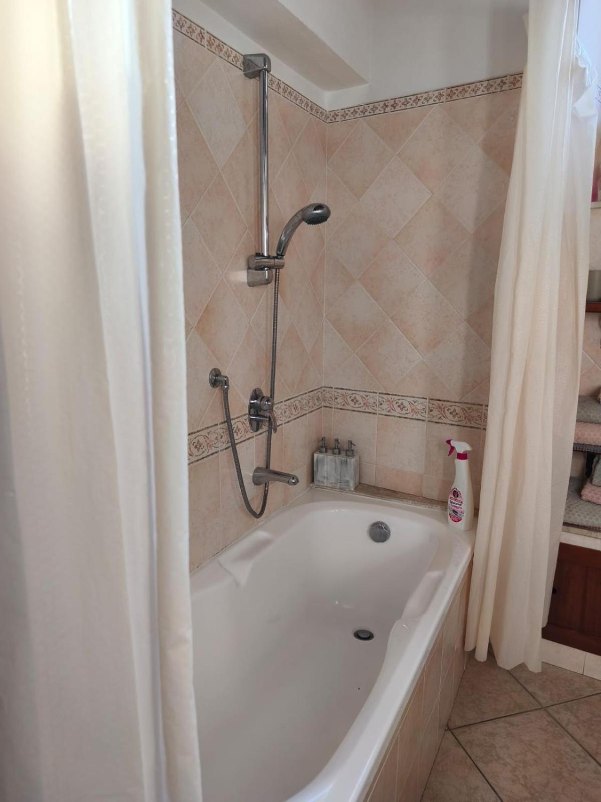 B&B Federica Cagliari Ngoại thất bức ảnh